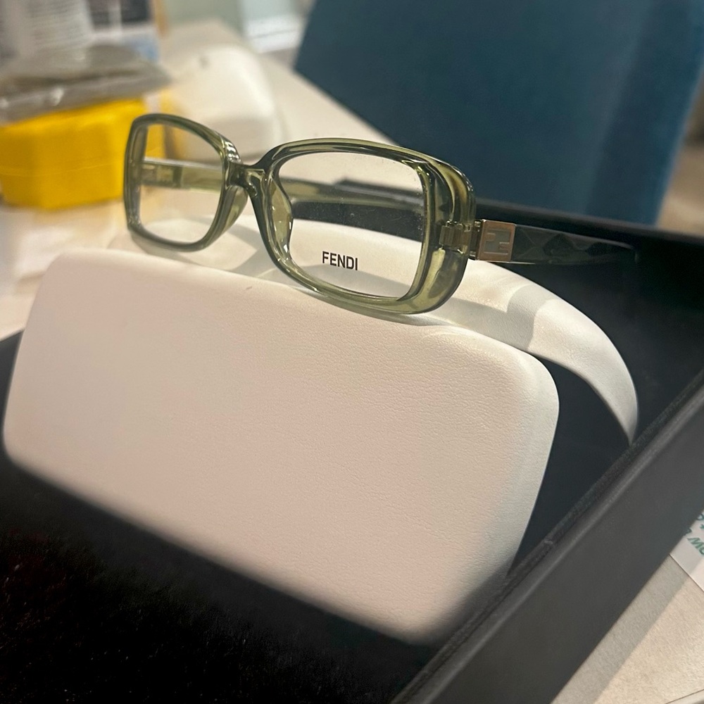 Fendi vintage women’s plastic frame